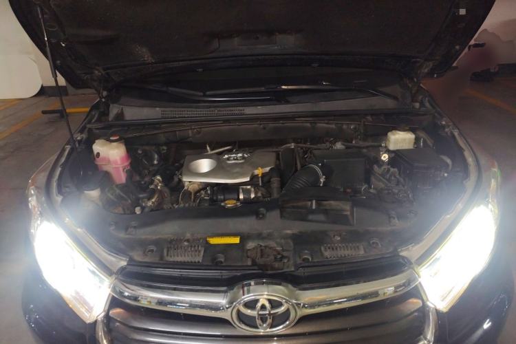 Used Toyota Highlander 2015 2.0T Four-Wheel Drive Luxury Edition 7-Seater Engine Bay