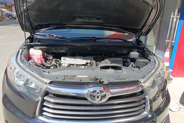 Used Toyota Highlander 2015 2.0T Four-Wheel Drive Elite Edition 7-Seater Engine Bay