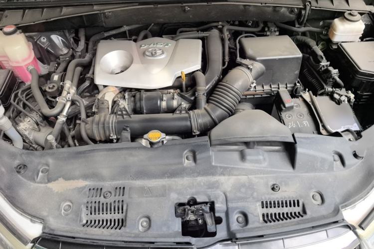 Used Toyota Highlander 2015 2.0T Four-Wheel Drive Elite Edition 7-Seater Engine Bay