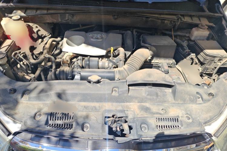 Used Toyota Highlander 2015 2.0T Four-Wheel Drive Luxury Edition 7-Seater Engine Bay