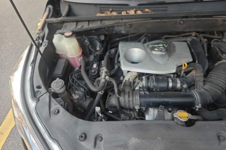 Used Toyota Highlander 2015 2.0T Four-Wheel Drive Luxury Edition 7-Seater Engine Bay Right