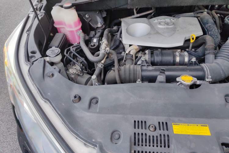 Used Toyota Highlander 2015 2.0T Four-Wheel Drive Ultimate Edition 7-Seater Engine Bay Right