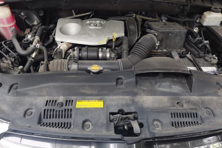 Used Toyota Highlander 2015 2.0T Four-Wheel Drive Luxury Edition 7-Seater Engine Bay