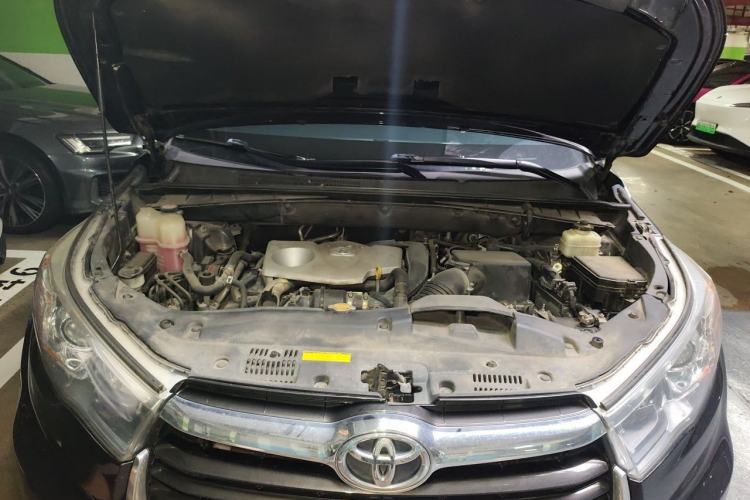 Used Toyota Highlander 2015 2.0T Four-Wheel Drive Elite Edition 7-Seater Engine Bay