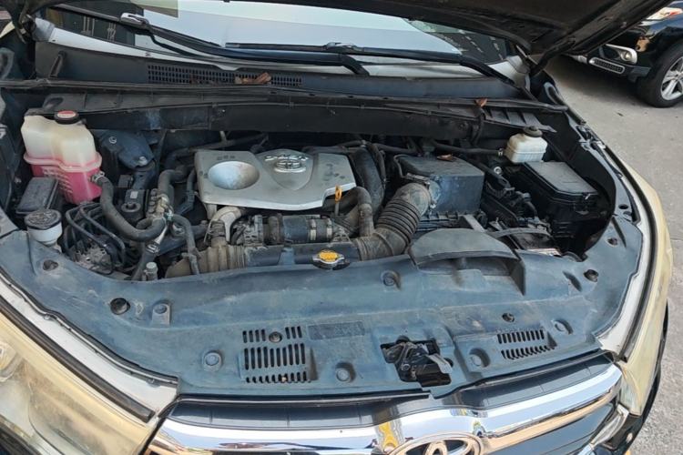 Used Toyota Highlander 2015 2.0T Four-Wheel Drive Luxury Edition 7-Seater Engine Bay