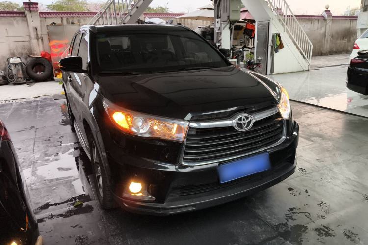 Used Toyota Highlander 2015 2.0T Four-Wheel Drive Luxury Edition 7-Seater Exterior 1