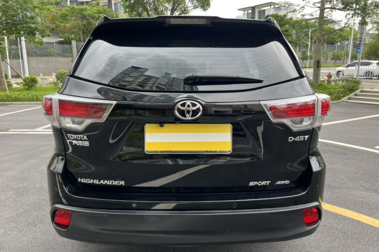 Used Toyota Highlander 2015 2.0T Four-Wheel Drive Luxury Edition 7-Seater Exterior 10