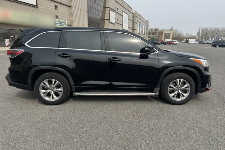 Used Toyota Highlander 2015 2.0T Four-Wheel Drive Elite Edition 7-Seater Exterior 2