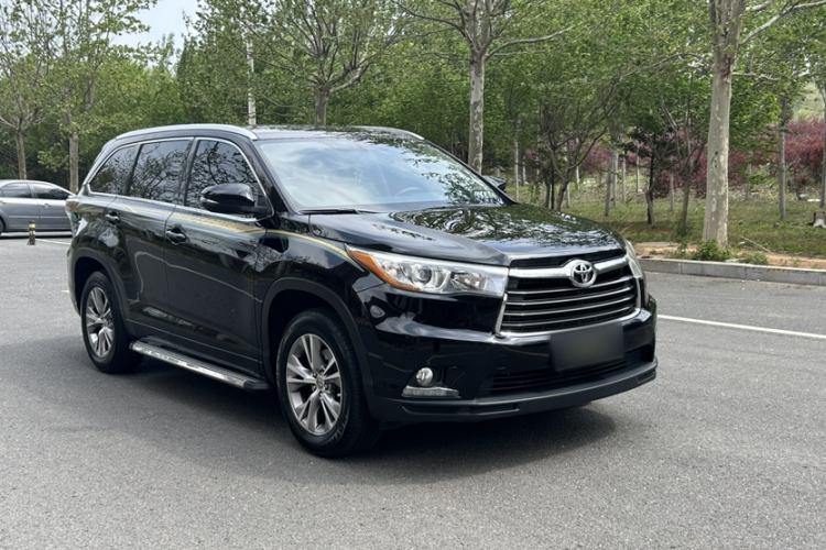 Used Toyota Highlander 2015 2.0T Four-Wheel Drive Elite Edition 7-Seater Exterior 2