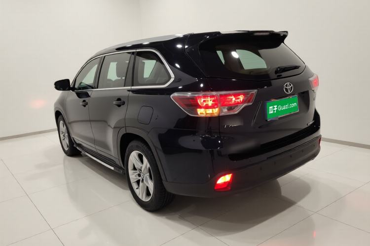 Used Toyota Highlander 2015 2.0T Four-Wheel Drive Luxury Edition 7-Seater Exterior 2