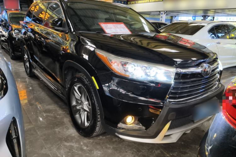 Used Toyota Highlander 2015 2.0T Four-Wheel Drive Ultimate Edition 7-Seater Exterior 2