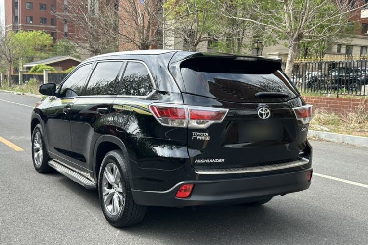 Used Toyota Highlander 2015 2.0T Four-Wheel Drive Elite Edition 7-Seater Exterior 3