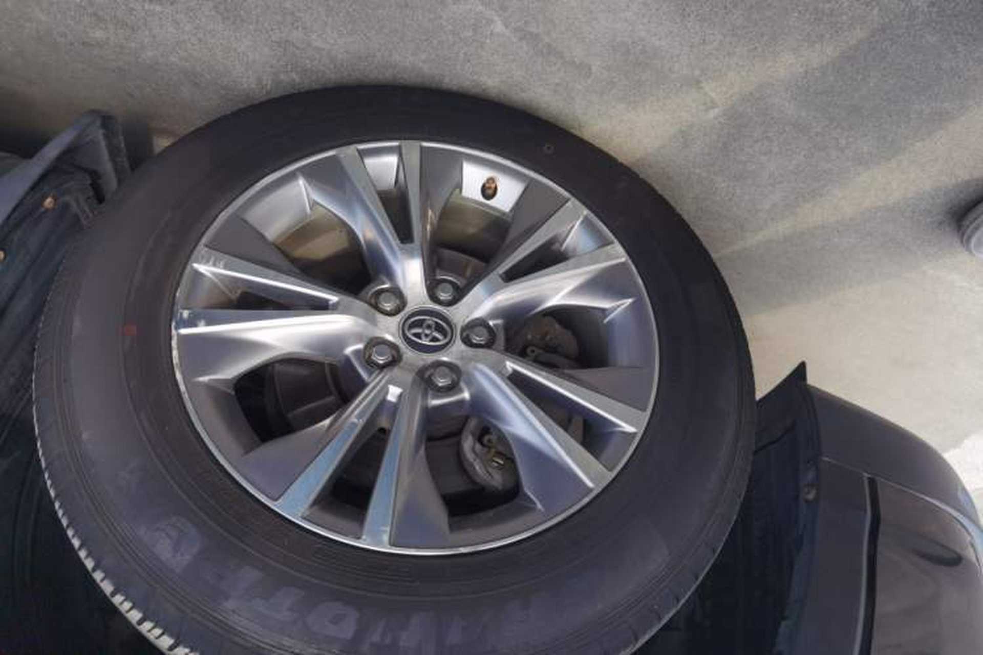 Used Toyota Highlander 2015 2.0T Two-Wheel Drive Elite Edition 5 Seats Exterior 4