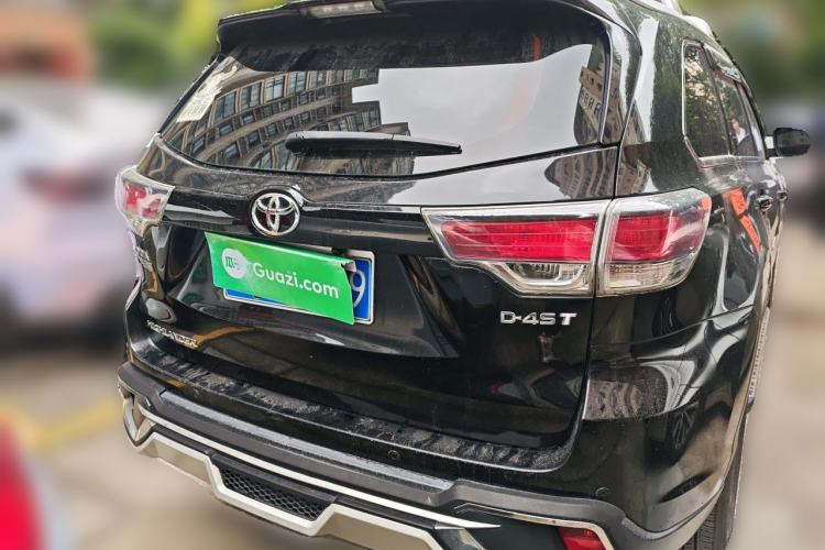 Used Toyota Highlander 2015 2.0T Two-Wheel Drive Elite Edition 7 Seats Exterior 4