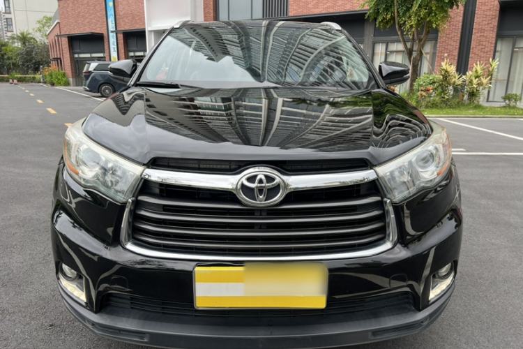 Used Toyota Highlander 2015 2.0T Four-Wheel Drive Luxury Edition 7-Seater Exterior 4