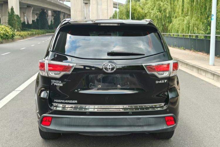 Used Toyota Highlander 2015 2.0T Two-Wheel Drive Elite Edition 7 Seats Exterior 5