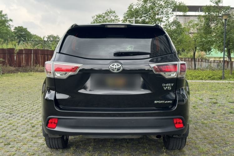 Used Toyota Highlander 2015 2.0T Four-Wheel Drive Luxury Edition 7-Seater Exterior 5