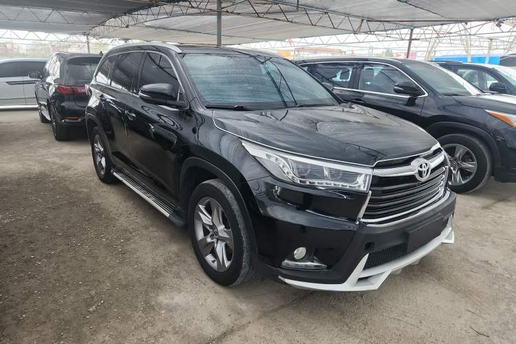 Used Toyota Highlander 2015 2.0T Four-Wheel Drive Luxury Edition 7-Seater Exterior 5