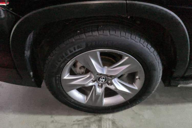 Used Toyota Highlander 2015 2.0T Four-Wheel Drive Luxury Edition 7-Seater Exterior 5