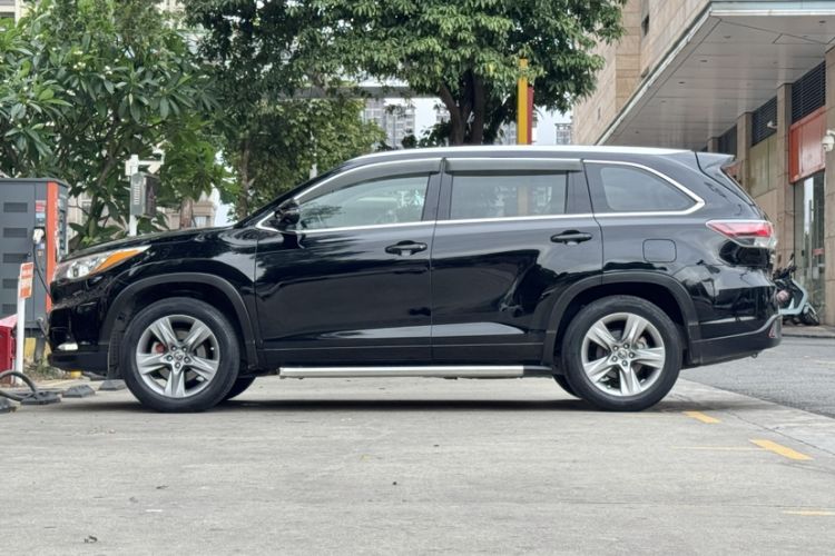 Used Toyota Highlander 2015 2.0T Two-Wheel Drive Luxury Edition 7 Seats Exterior 5