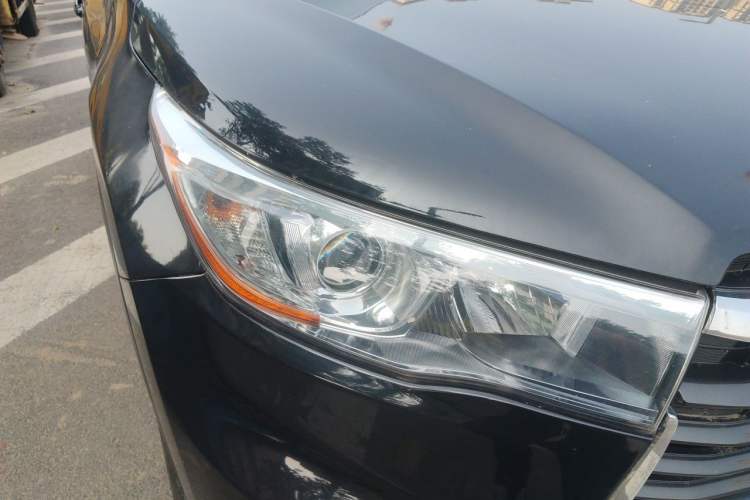 Used Toyota Highlander 2015 2.0T Four-Wheel Drive Luxury Edition 7-Seater Exterior 6