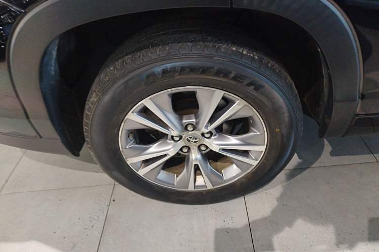 Used Toyota Highlander 2015 2.0T Two-Wheel Drive Elite Edition 7 Seats Exterior 7