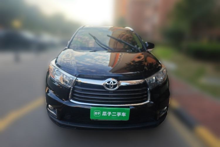 Used Toyota Highlander 2015 2.0T Four-Wheel Drive Luxury Edition 7-Seater Front
