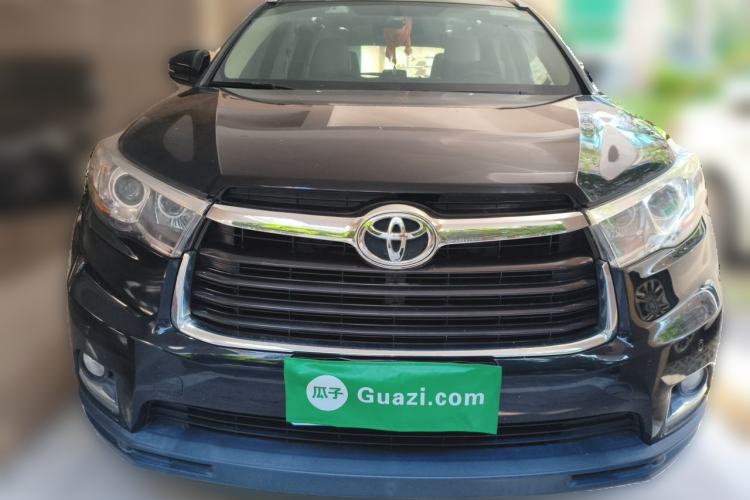 Used Toyota Highlander 2015 3.5L 4x4 Elite Edition 7-Seater Front