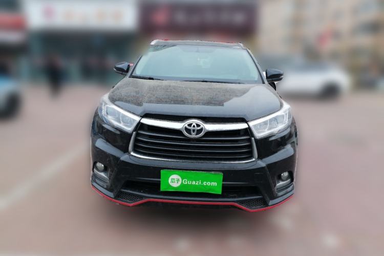 Used Toyota Highlander 2015 2.0T Two-Wheel Drive Luxury Edition 7 Seats Front