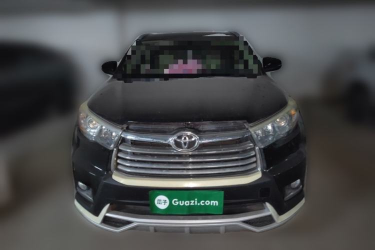 Used Toyota Highlander 2015 2.0T Two-Wheel Drive Elite Edition 7 Seats Front