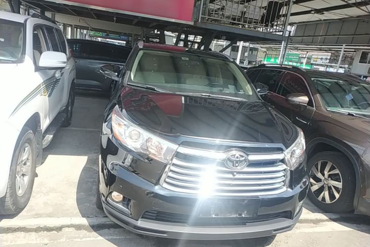 Used Toyota Highlander 2015 2.0T Four-Wheel Drive Luxury Edition 7-Seater Front
