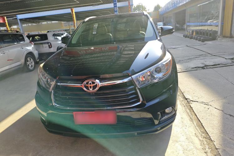 Used Toyota Highlander 2015 2.0T Four-Wheel Drive Luxury Edition 7-Seater Front