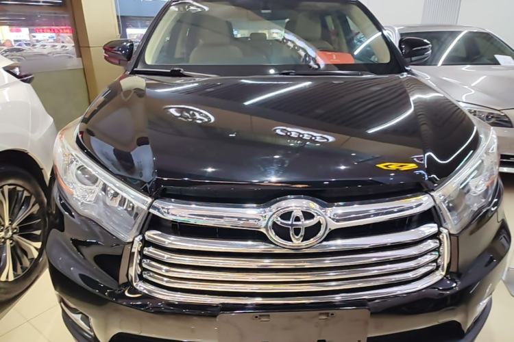 Used Toyota Highlander 2015 2.0T Four-Wheel Drive Luxury Edition 7-Seater Front