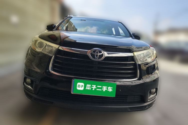 Used Toyota Highlander 2015 2.0T Two-Wheel Drive Luxury Edition 7 Seats Front