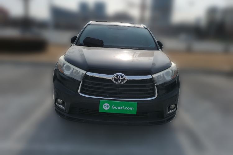 Used Toyota Highlander 2015 2.0T Four-Wheel Drive Luxury Edition 7-Seater Front