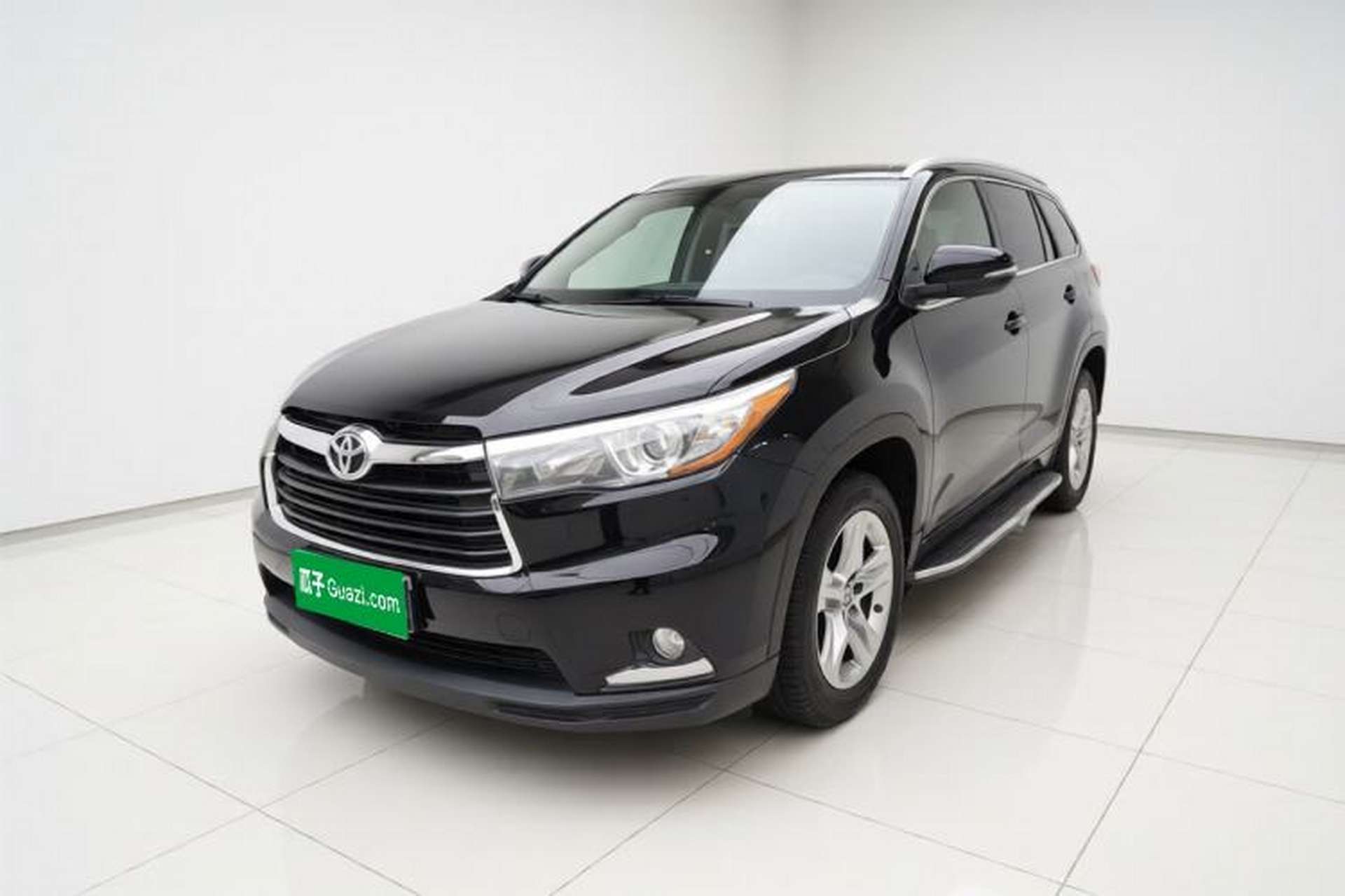 Used Toyota Highlander 2015 2.0T Four-Wheel Drive Luxury Navigation Version with 7 Seats Front Left 45 Deg