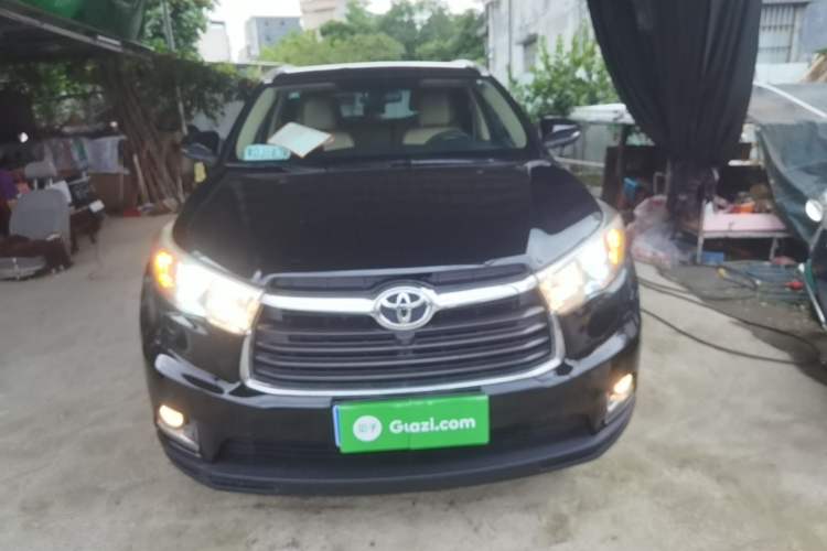 Used Toyota Highlander 2015 2.0T Two-Wheel Drive Elite Edition 5 Seats Front