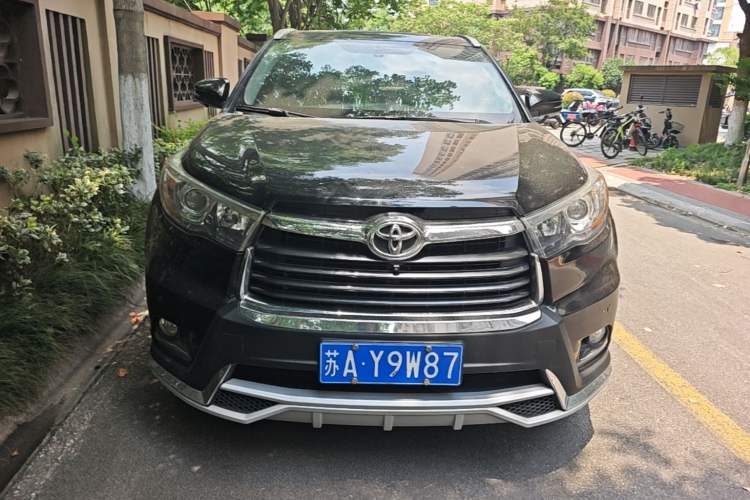 Used Toyota Highlander 2015 2.0T Four-Wheel Drive Luxury Edition 7-Seater Front