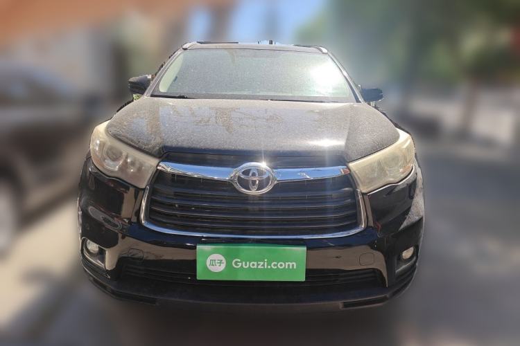 Used Toyota Highlander 2015 2.0T Two-Wheel Drive Elite Edition 7 Seats Front