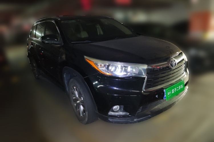 Used Toyota Highlander 2015 2.0T Four-Wheel Drive Elite Edition 7-Seater Front Right 45 Deg