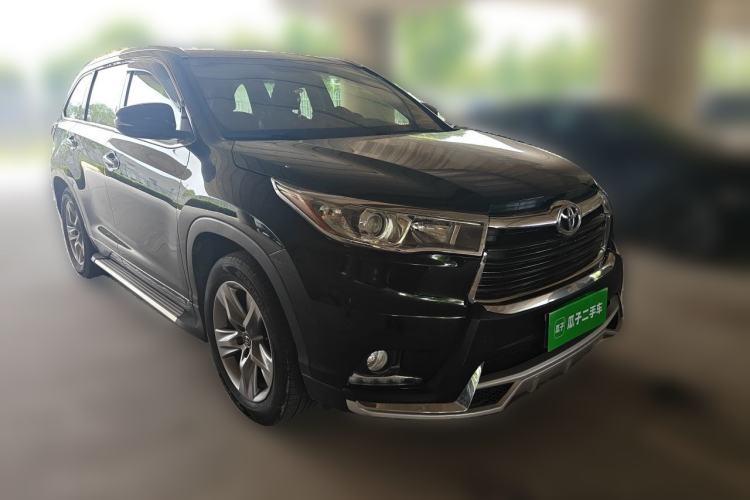 Used Toyota Highlander 2015 2.0T Four-Wheel Drive Luxury Edition 7-Seater Front Right 45 Deg