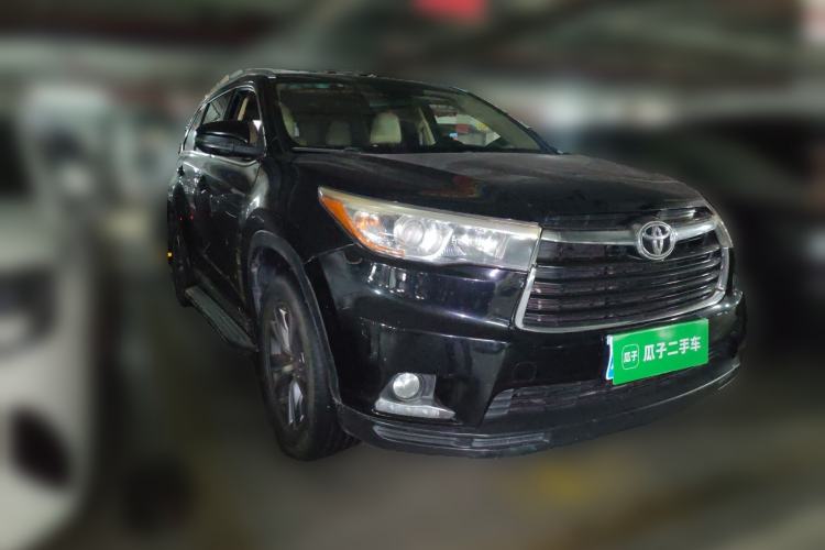 Used Toyota Highlander 2015 2.0T Four-Wheel Drive Elite Edition 7-Seater Front Right 45 Deg