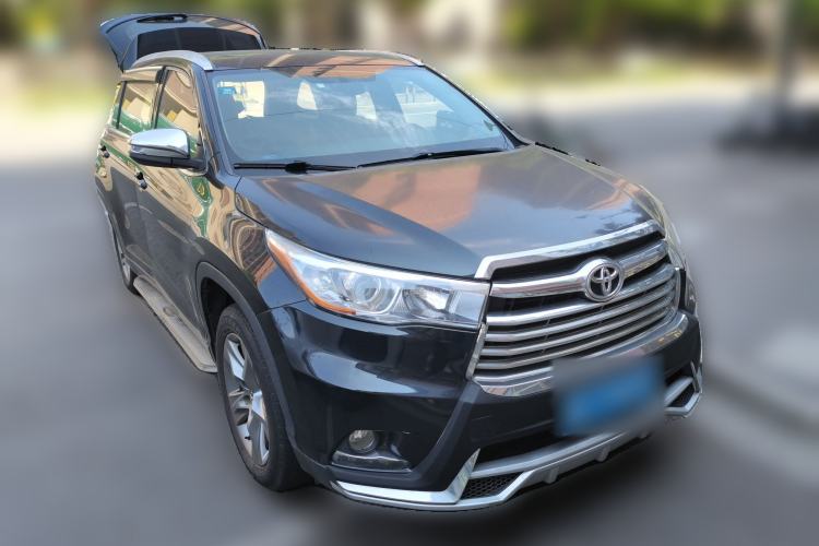 Used Toyota Highlander 2015 2.0T Four-Wheel Drive Luxury Edition 7-Seater Front Right 45 Deg