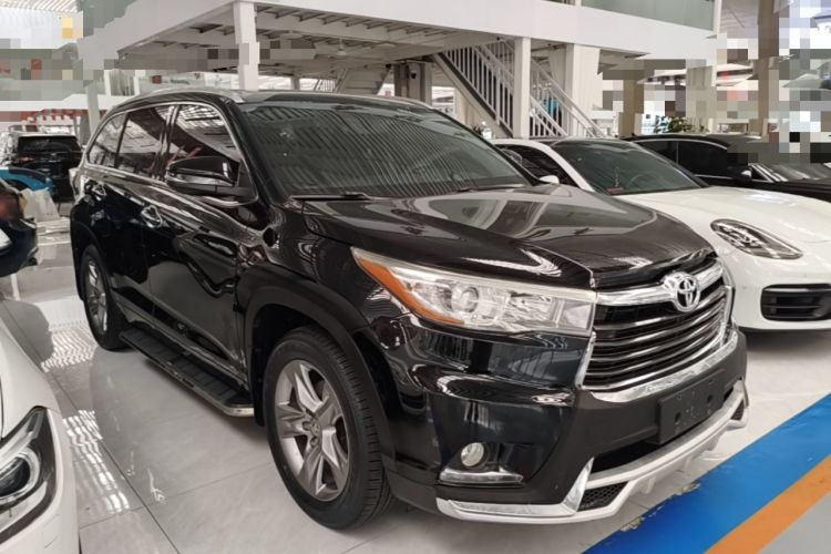 Used Toyota Highlander 2015 2.0T Four-Wheel Drive Luxury Edition 7-Seater Front Right 45 Deg