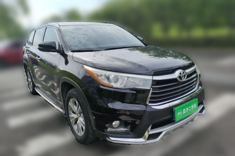 Used Toyota Highlander 2015 2.0T Four-Wheel Drive Elite Edition 7-Seater Front Right 45 Deg
