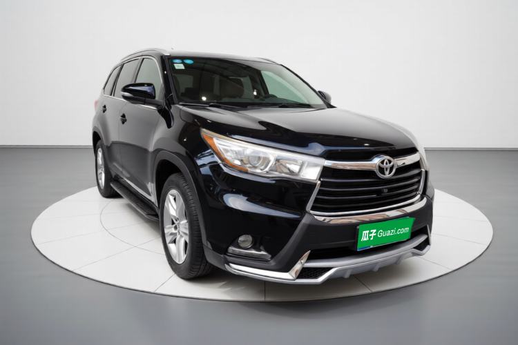 Used Toyota Highlander 2015 2.0T Four-Wheel Drive Luxury Edition 7-Seater Front Right 45 Deg