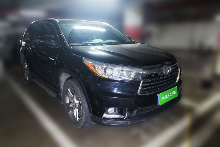 Used Toyota Highlander 2015 2.0T Four-Wheel Drive Luxury Edition 7-Seater Front Right 45 Deg