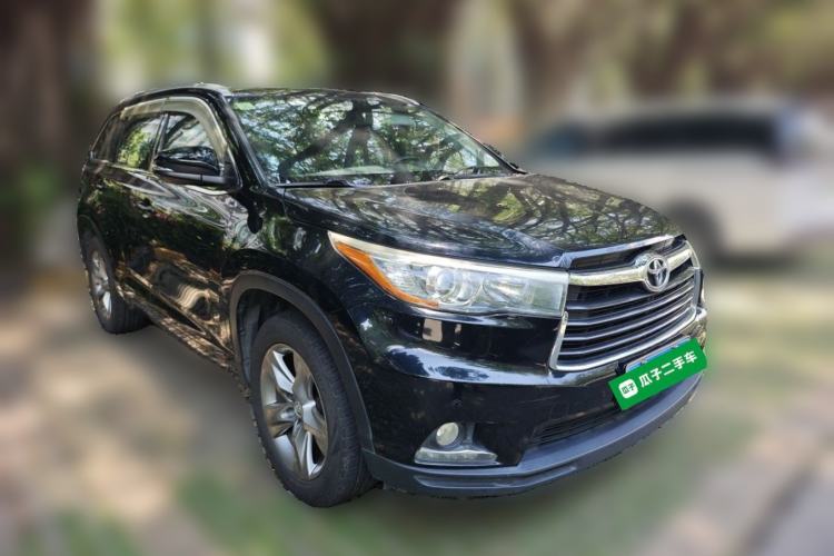 Used Toyota Highlander 2015 2.0T Four-Wheel Drive Luxury Edition 7-Seater Front Right 45 Deg