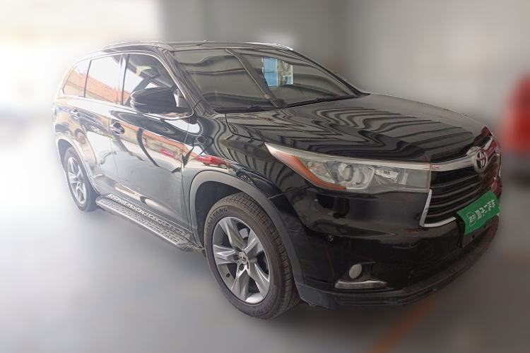 Used Toyota Highlander 2015 2.0T Four-Wheel Drive Luxury Edition 7-Seater Front Right 45 Deg