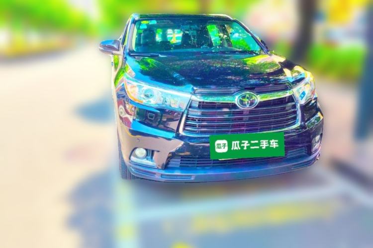 Used Toyota Highlander 2015 2.0T Four-Wheel Drive Ultimate Edition 7-Seater Front Right 45 Deg